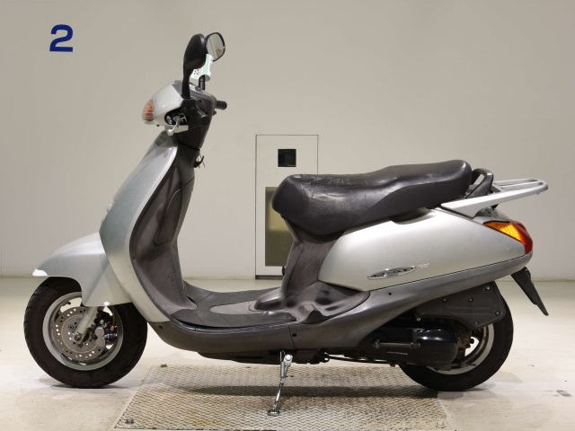 Honda LEAD100 — фото 2