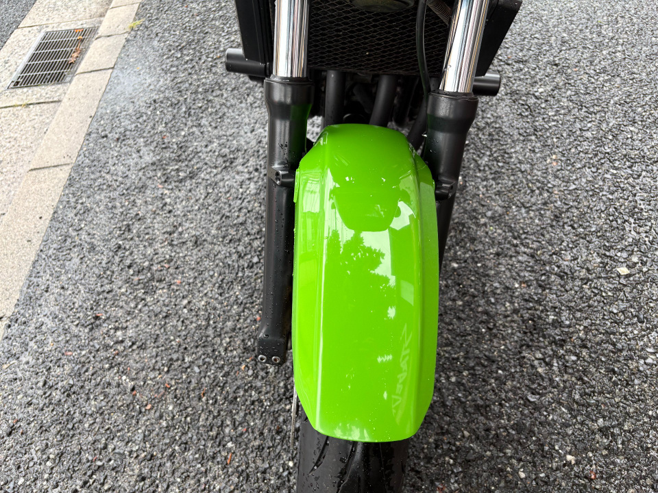 Kawasaki ZRX400 — фото 11