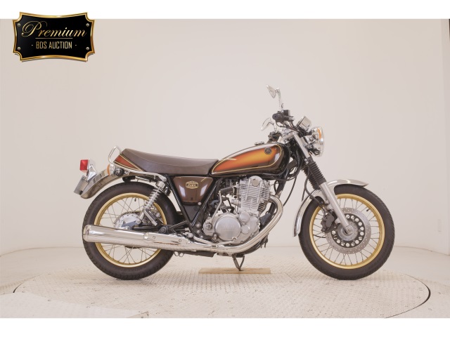 Yamaha SR400