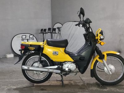 Honda CC110 CROSSCUB
