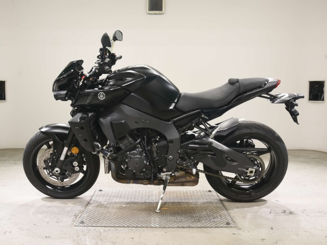 Yamaha MT-10 — фото 2