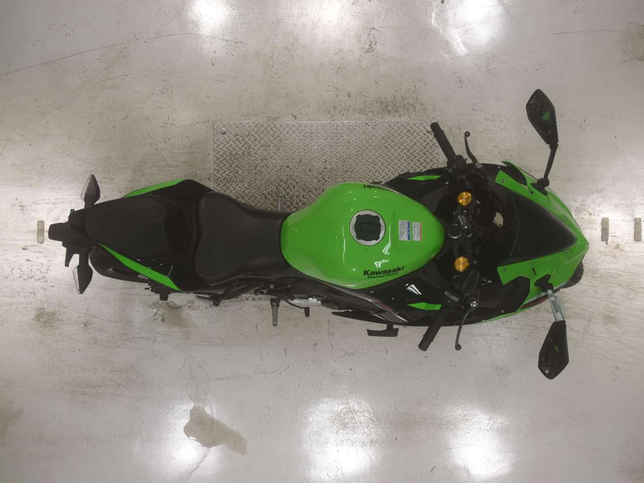 2670] Kawasaki NINJA ZX-25R - ZX250E-A19824