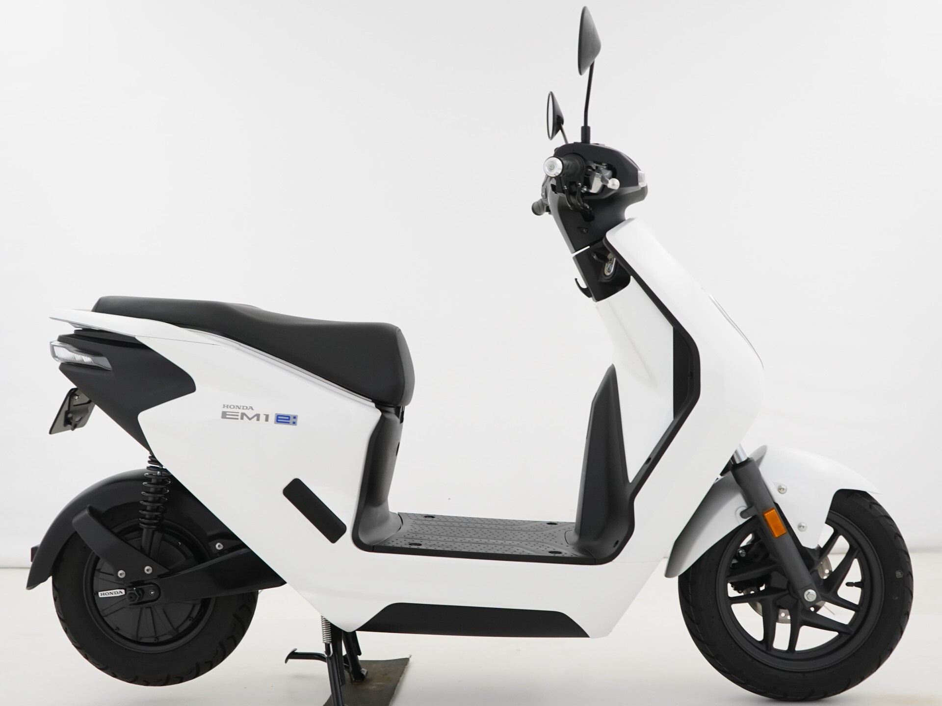 Honda EM1 E