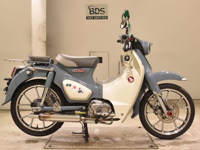 Honda C125-2