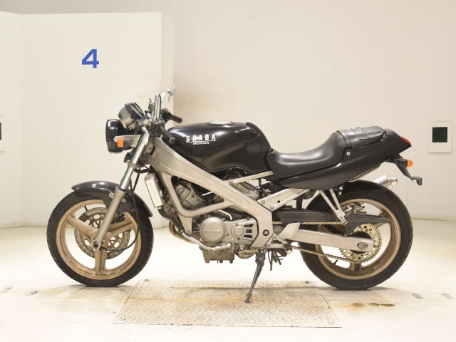 Honda VT250 SPADA — фото 2