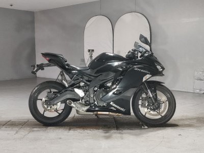Kawasaki NINJA ZX-25R