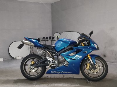 Triumph DAYTONA 675