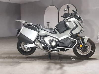 Honda X-ADV750