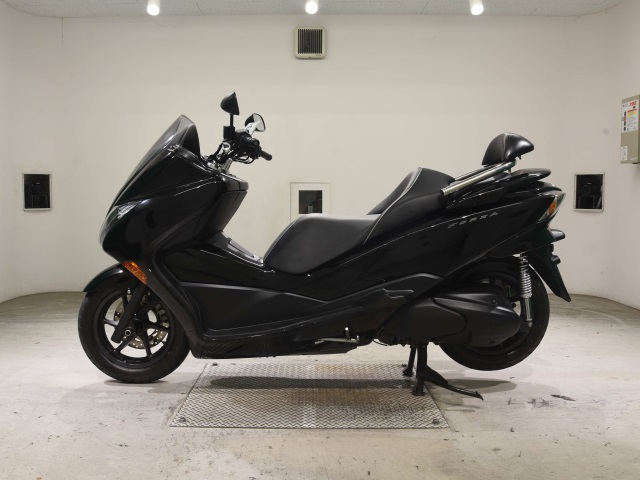 Honda FORZA — фото 2