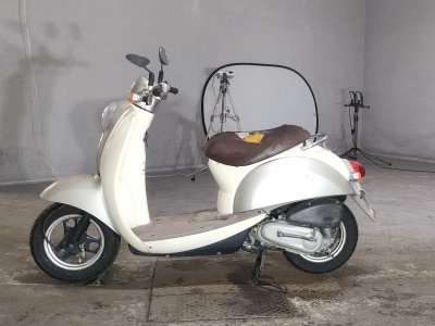 Honda SCOOPY50 — фото 2