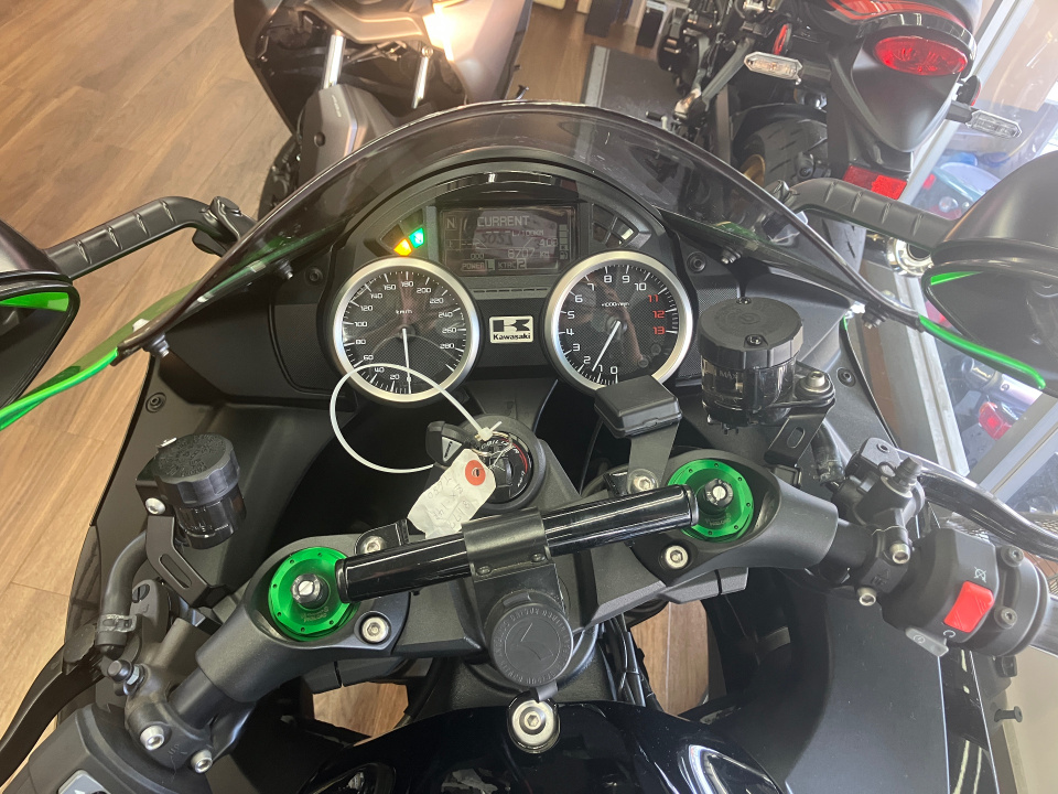 Kawasaki NINJA ZX-14RA — фото 3