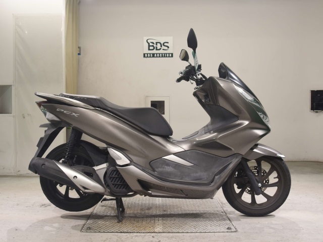 Honda PCX125-3
