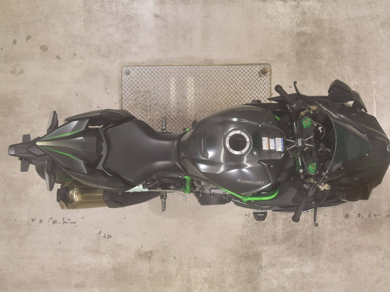 2565] Kawasaki NINJA H2 - ZXT02J-003219