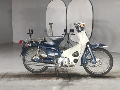 Honda SUPER CUB90