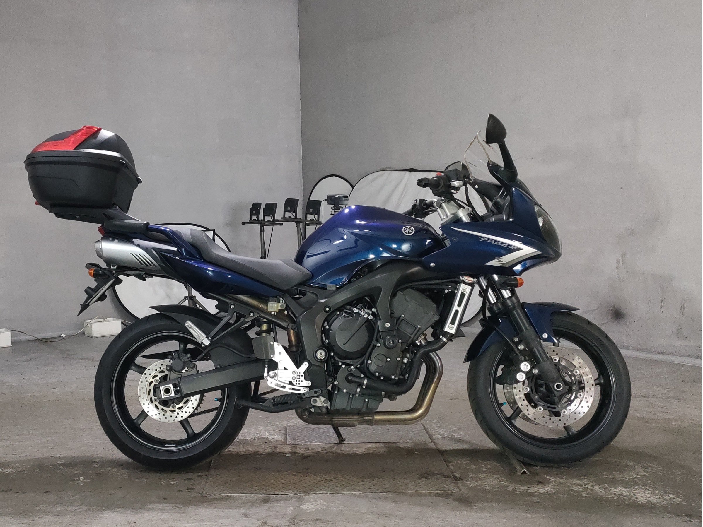 Yamaha FZ6 FAZER S2