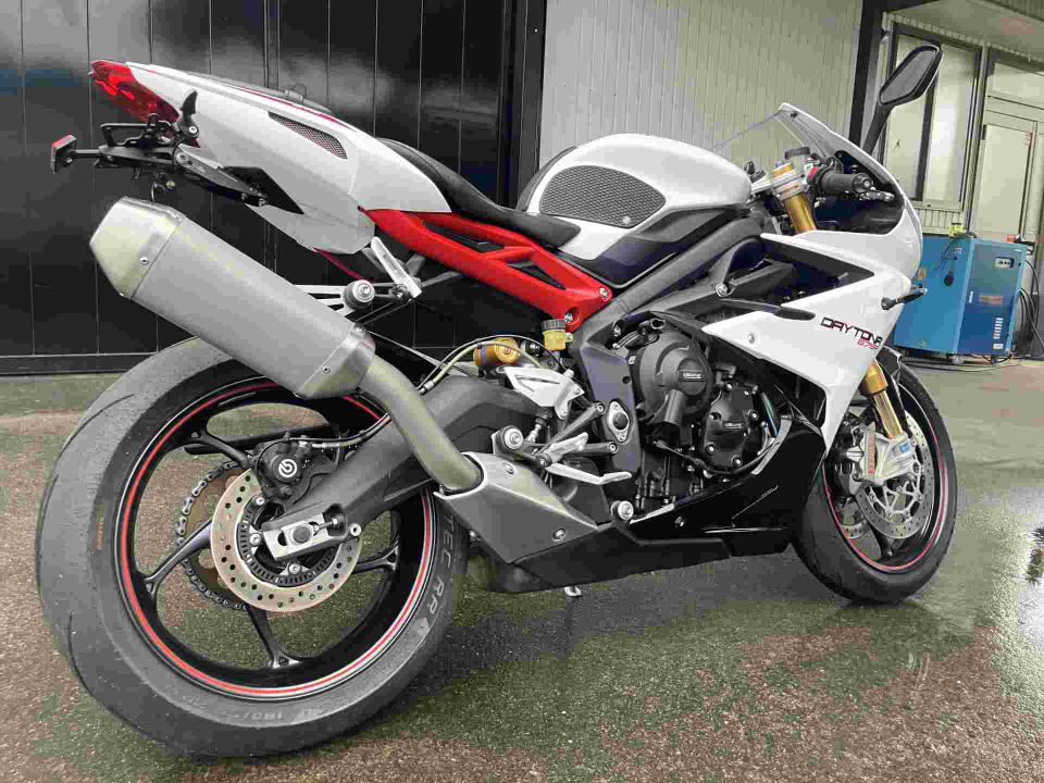 Triumph DAYTONA 675R ABS — фото 4