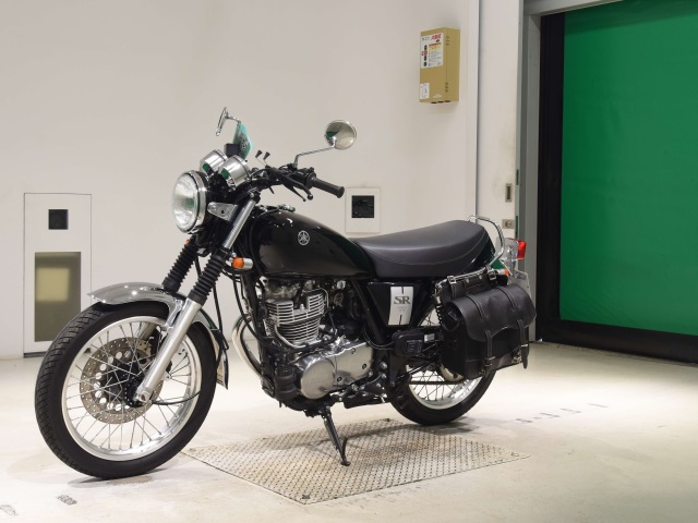 Yamaha SR400 — фото 4