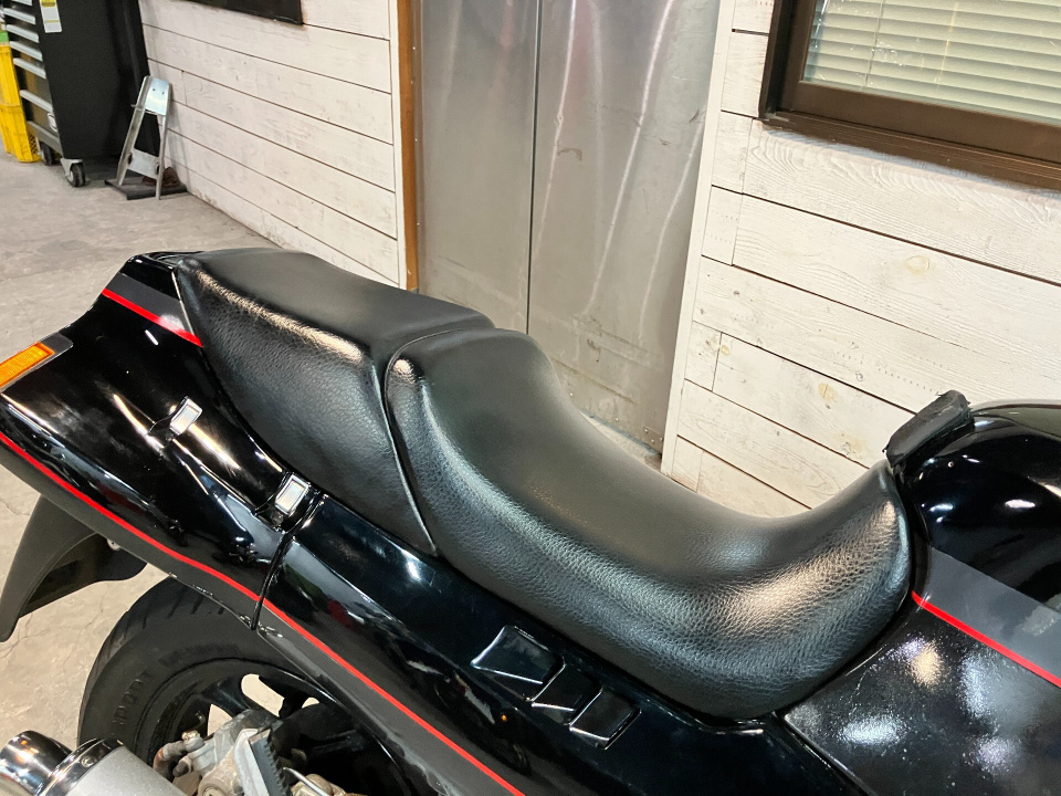 Kawasaki GPZ1000RX — фото 4