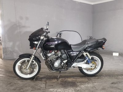 Honda CB400SF — фото 2