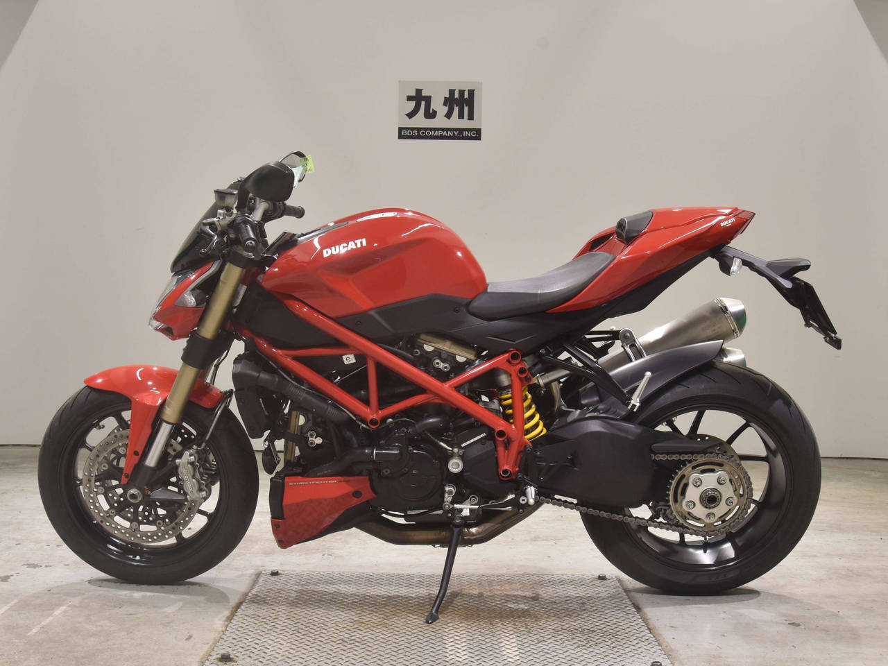 2593] Ducati STREETFIGHTER 848 - ZDMF104JAFB018384