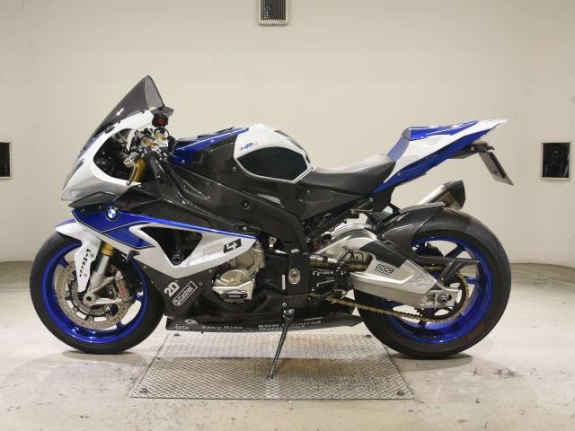 BMW HP4 — фото 2