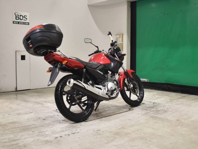 Yamaha YBR125 — фото 5