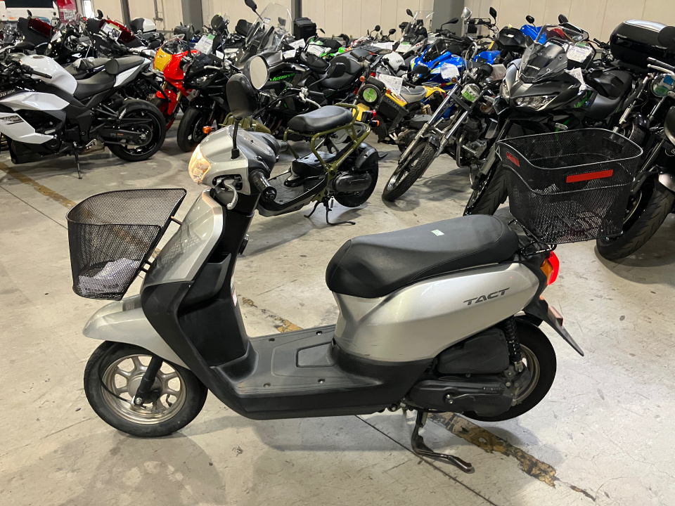 Honda TACT BASIC — фото 2