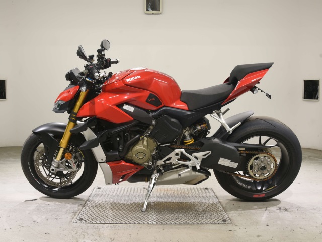 Ducati STREETFIGHTER V4S — фото 2