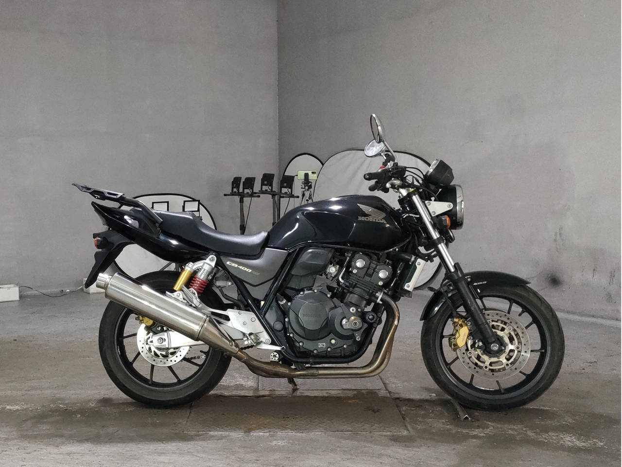 Honda CB400SFV