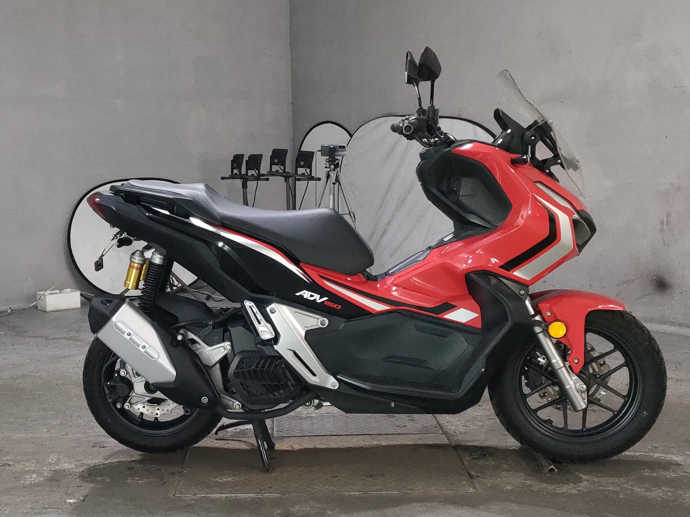 Honda ADV 150