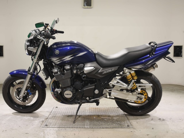 Yamaha XJR1300 — фото 2