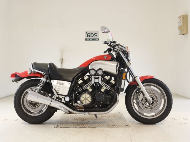 Yamaha V-MAX1200