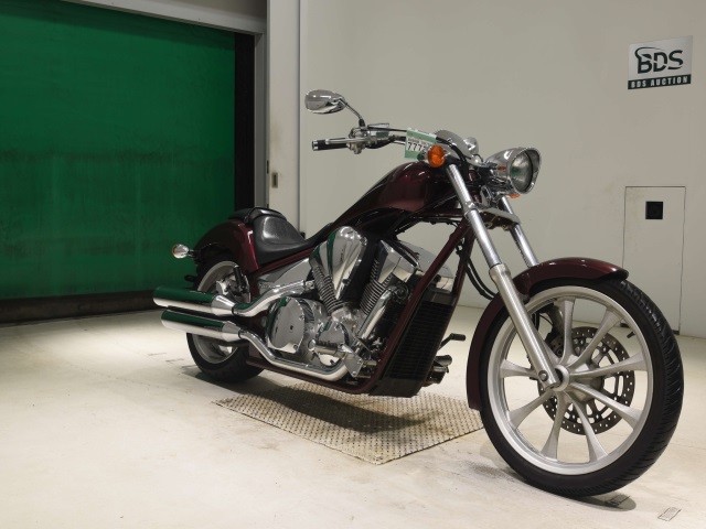 Honda VT1300CXA FURY — фото 3
