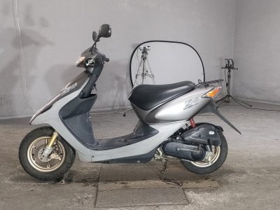 Honda DIO Z4 — фото 2