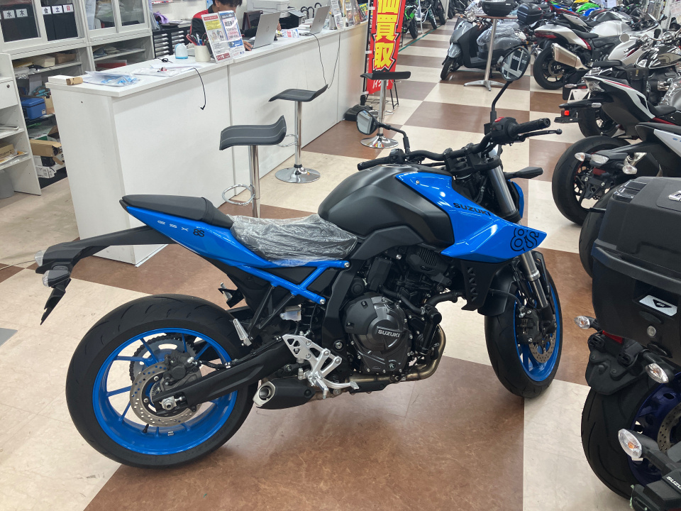 Suzuki GSX-8S — фото 4