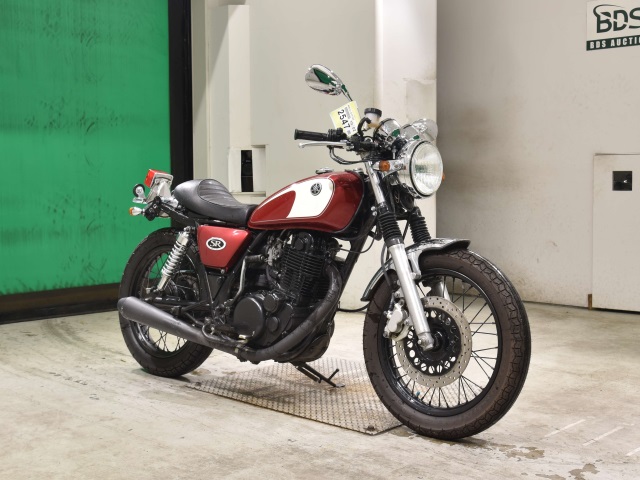 Yamaha SR400 — фото 3