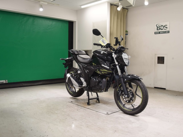 Suzuki GIXXER 150 — фото 3