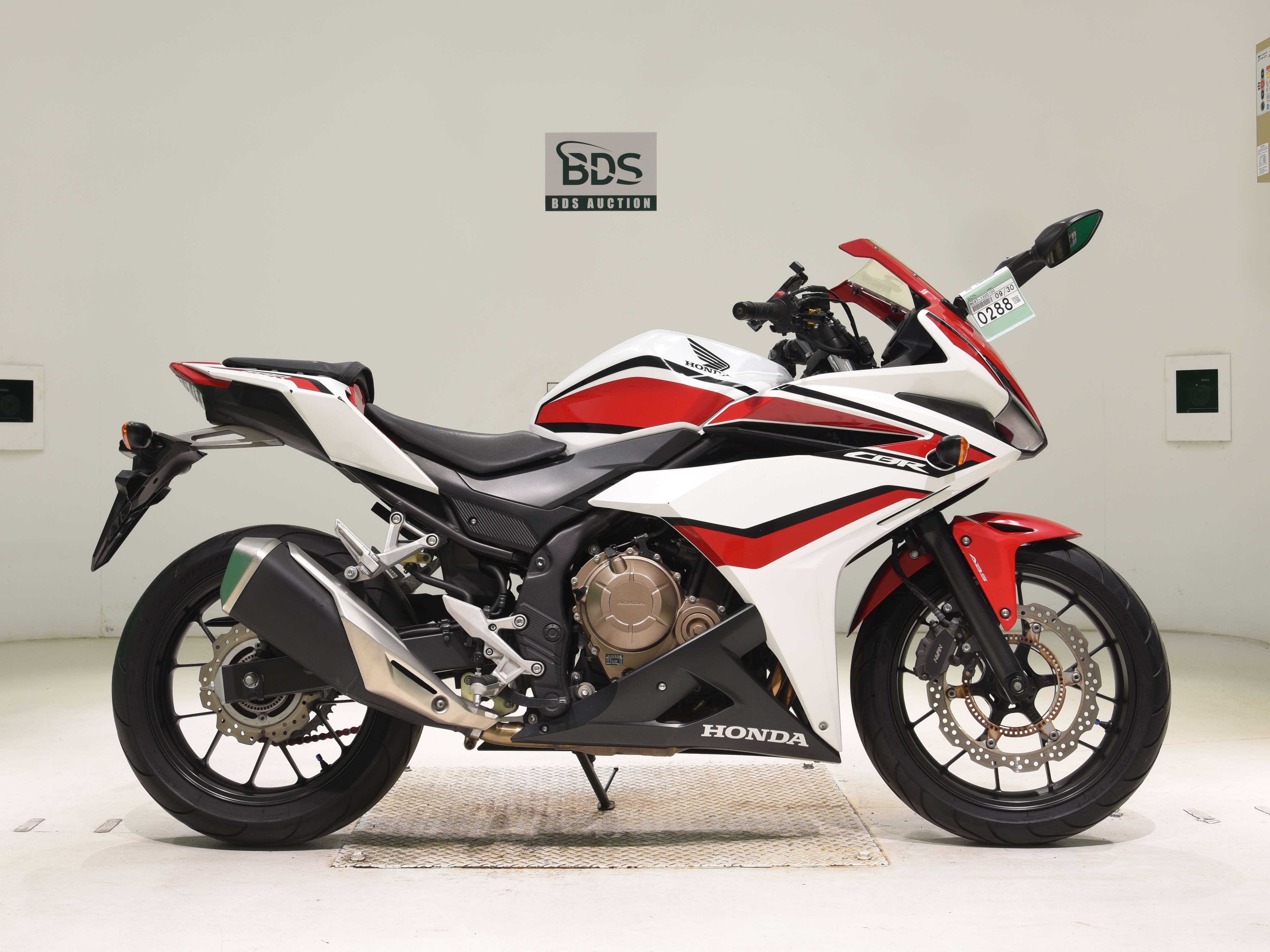 Honda CBR400RA
