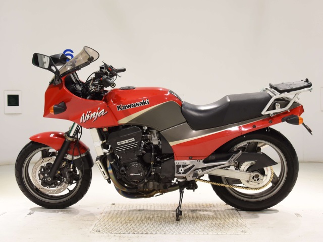 Kawasaki GPZ900R — фото 2