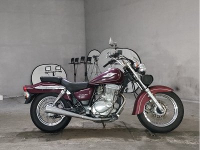 Suzuki MARAUDER 250