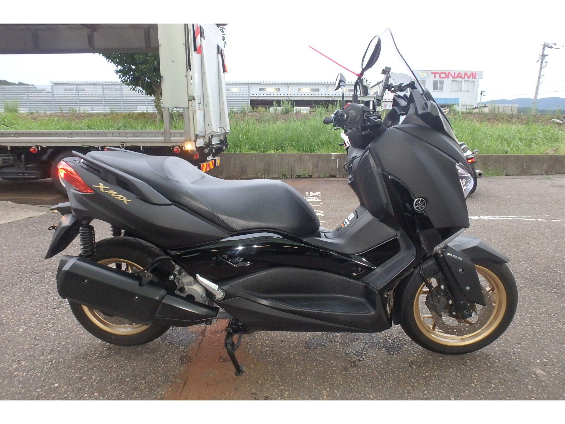 Yamaha X-MAX250