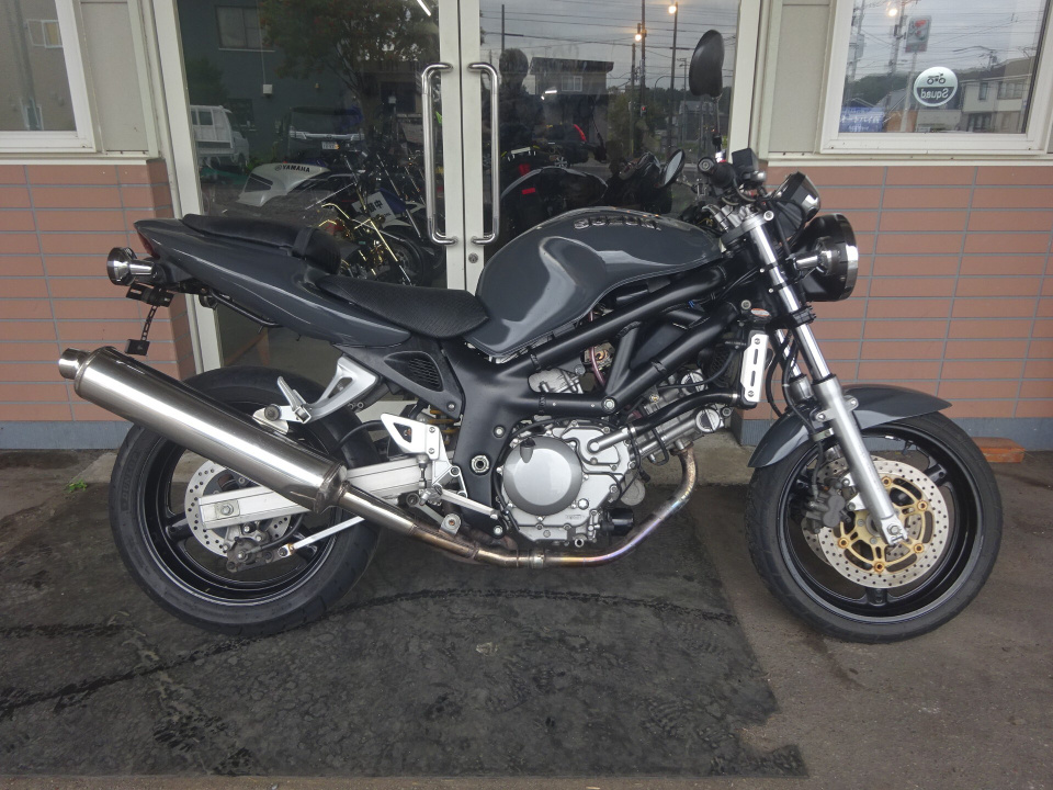 Suzuki SV400