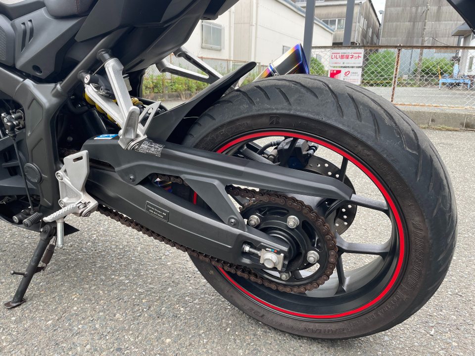 Honda CBR650R — фото 15