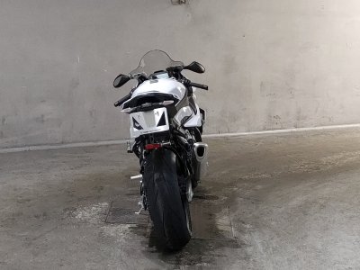 BMW S1000RR — фото 4