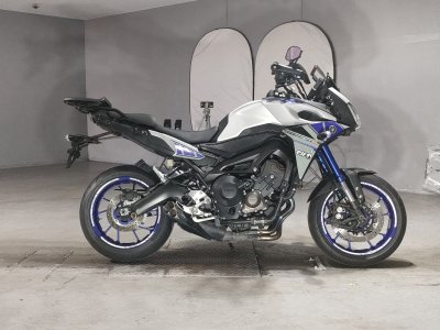 Yamaha MT-09 TRACER
