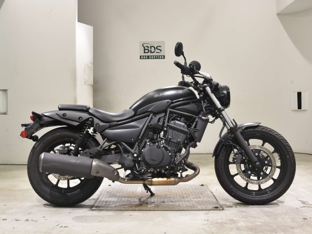 Kawasaki ELIMINATOR400-3