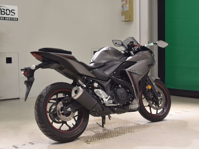 Yamaha YZF-R25 — фото 5
