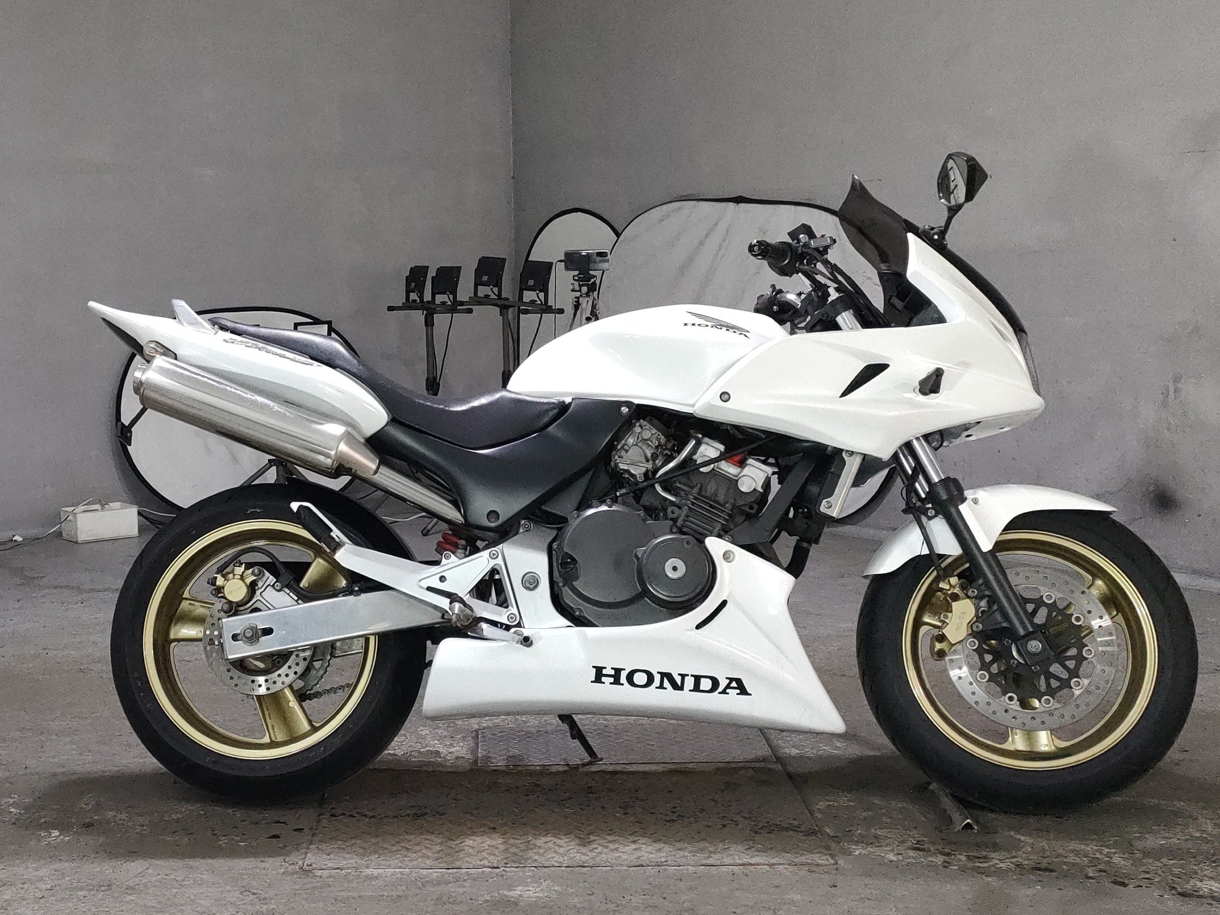 Honda HORNET 250