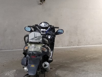 Kymco KIMCO GRAND DINK 150Z — фото 4