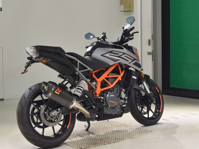 KTM 250 DUKE — фото 5